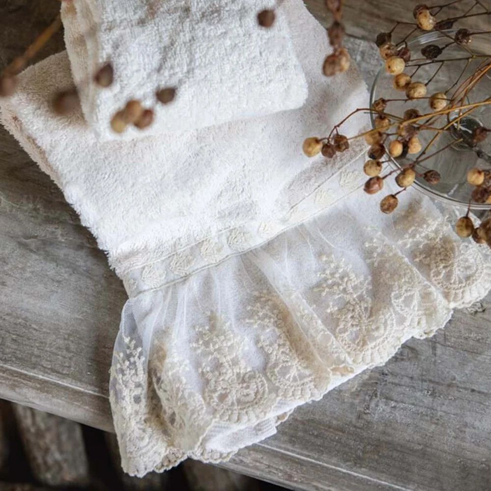 Set asciugamani collezione DENTELLE-Blanc Mariclò