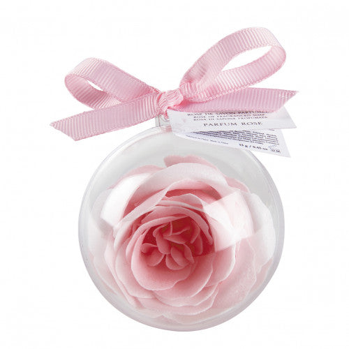Palla natalizia di sapone rosa- Mathilde M.